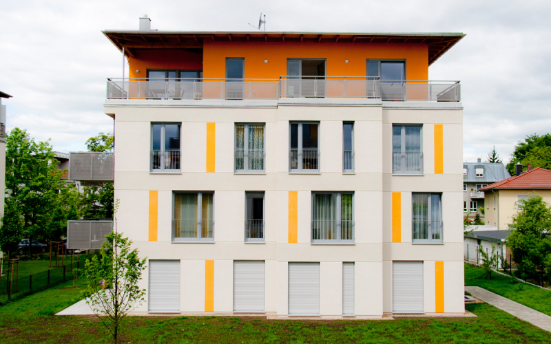 Zur Ansicht Stadtvilla Louise AKTIVA Bauträger GmbH